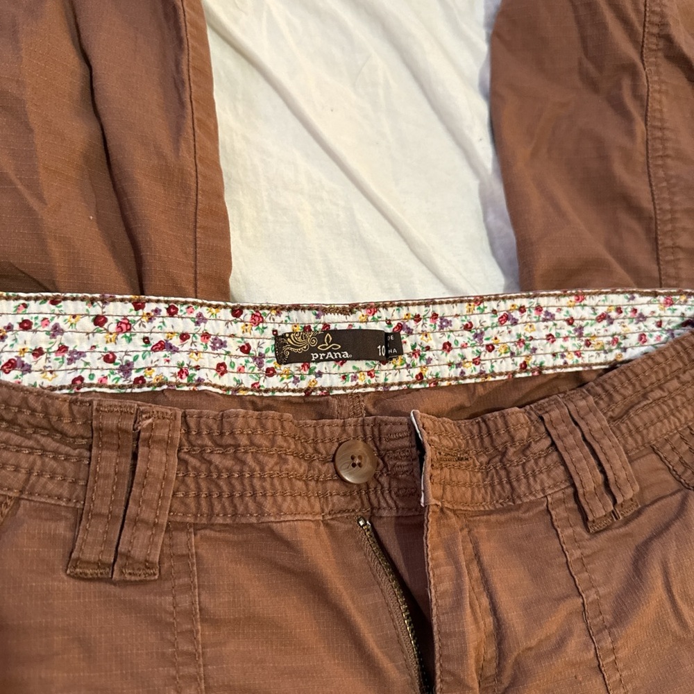 Prana Women’s Cargo Pants View 2